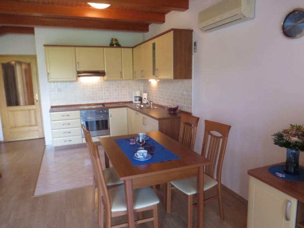 Apartment Anima Климно Екстериор снимка